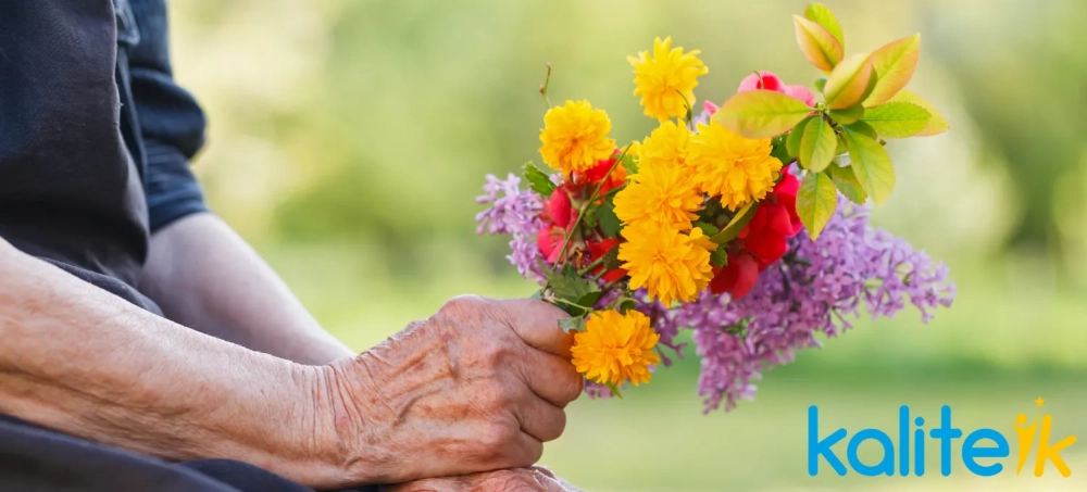 Alzheimer Hastaları İçin Evde Bakımda En Sık Yapılan 10 Hata